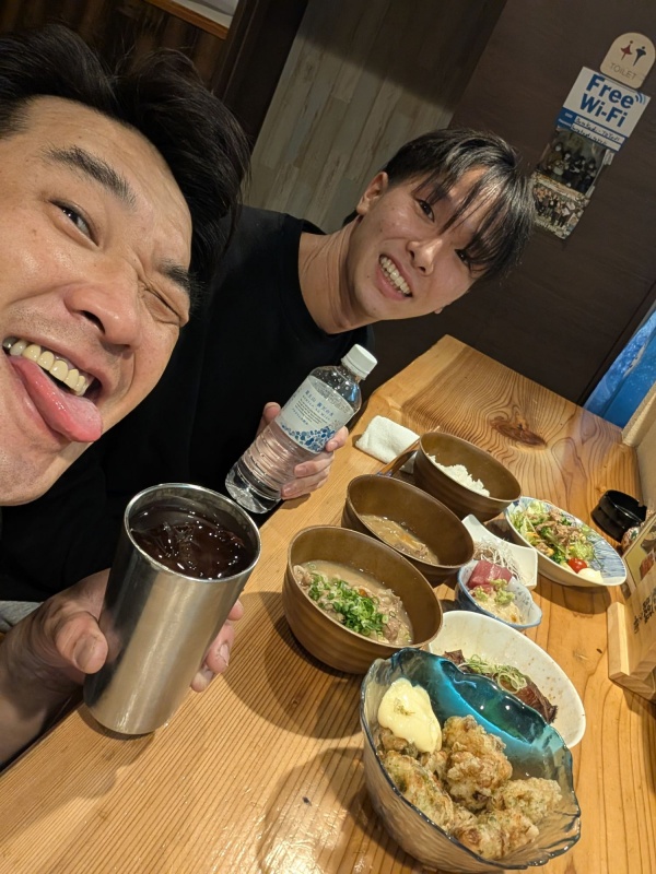 先週もたくさんのお客様いらっしゃいました。ありがとうございます！今週は(金)のみ満席予定になります。他はガラ空きでーす！御連絡お待ちしております！！